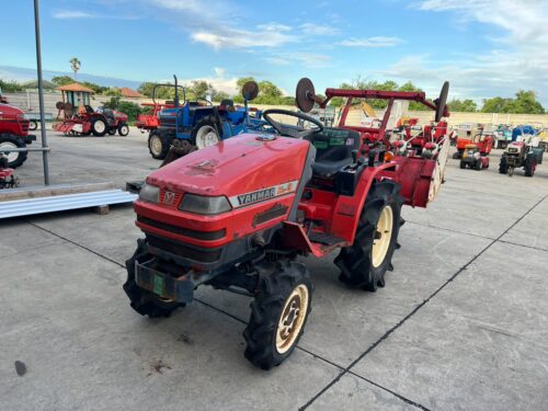 YANMAR รถแทรกเตอร์ Ke-3D #S02058 8 LINE ALBUM S02058 YANMAR Ke 3D 260814 8
