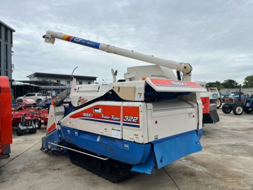 ISEKI รถเกี่ยวนวดข้าว HF322G (3 แถว) #C0017 6 LINE ALBUM NT 1 C0017 ISEKI HF322G AWC 260808 6