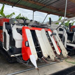 KUBOTA AR36 รถเกี่ยวนวดข้าว (6 แถว) #C0036