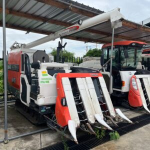 KUBOTA รถเกี่ยวนวดข้าว AR48 (4 แถว) #C0099