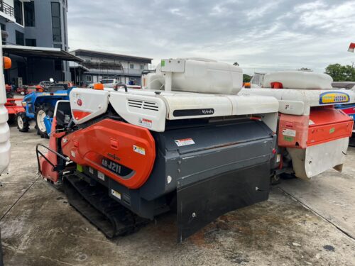 KUBOTA AR-J211 รถเกี่ยวนวดข้าว #C0148 8 LINE ALBUM NT 4 C0148 KUBOTA AR J211 260808 7