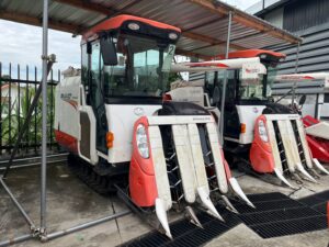 KUBOTA ER447SD4MSQW2 รถเกี่ยวนวดข้าว (4 แถว) #C0175