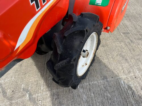 LINE ALBUM HS288 KUBOTA TR 6 260825 12