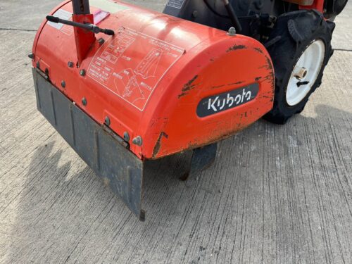 LINE ALBUM HS288 KUBOTA TR 6 260825 34