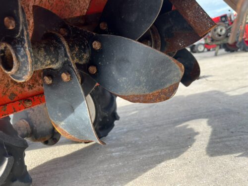 LINE ALBUM HS288 KUBOTA TR 6 260825 35