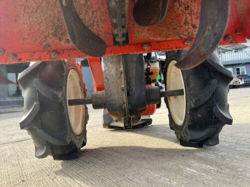 LINE ALBUM HS288 KUBOTA TR 6 260825 37