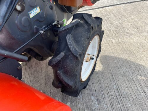 LINE ALBUM HS288 KUBOTA TR 6 260825 8