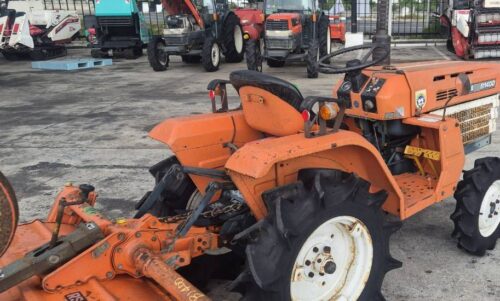 KUBOTA B1400 รถแทรกเตอร์ #S02019 13 LINE ALBUM S02019 KUBOTA B1400 260808 13